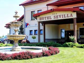 Фото Отель Hotel Sevilla г. Рава-Мазовецкая